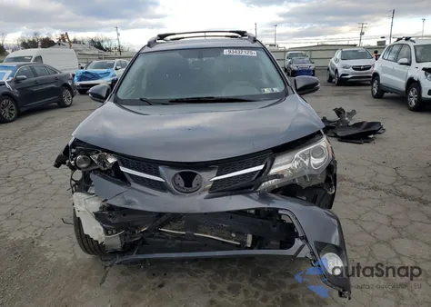 2014 Toyota Rav4 Xle z USA, uszkodzony, nr VIN JTMRFREV5ED092155